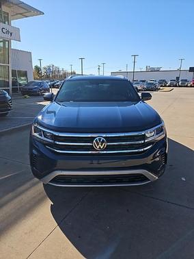 2022 Volkswagen Atlas Cross Sport 2.0T SE w/Technology