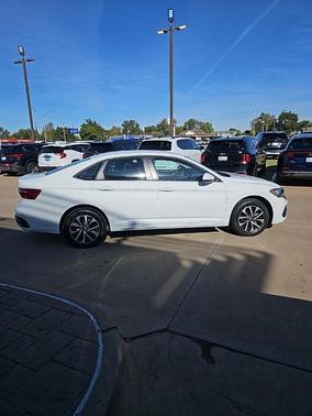 2022 Volkswagen Jetta 1.5T S