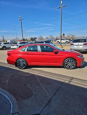2025 Volkswagen Jetta 1.5T SE
