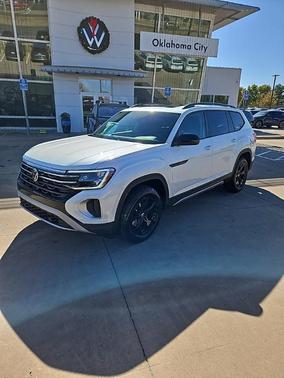 2026 Volkswagen Atlas PEAK EDITION