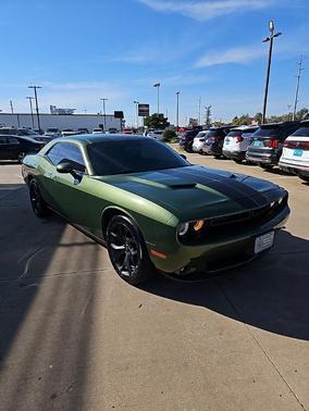 2020 Dodge Challenger SXT