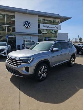 Silver Mist Metallic 2026 Volkswagen Atlas 2.0T SE W/TECHNOLOGY