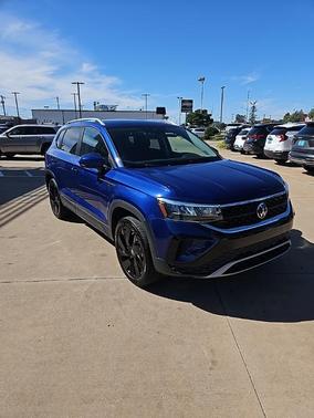 2024 Volkswagen Taos 1.5T SE