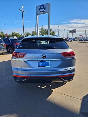 2023 Volkswagen Atlas Cross Sport 3.6L V6 SE w/Technology