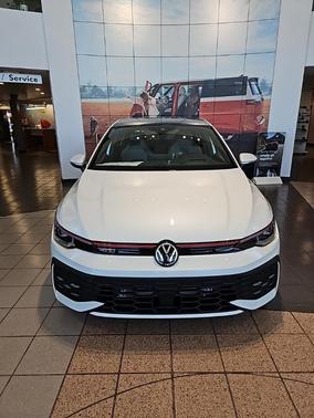 2025 Volkswagen Golf GTI 2.0T Autobahn