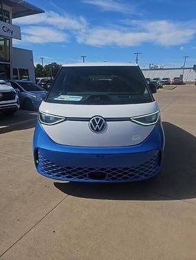 2025 Volkswagen ID. Buzz Pro S Plus