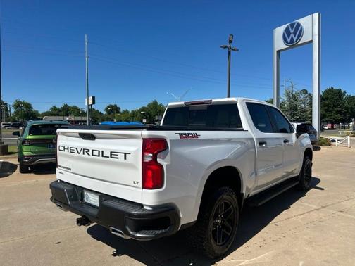 Iridescent Pearl Tricoat 2020 Chevrolet Silverado 1500 LT Trail Boss