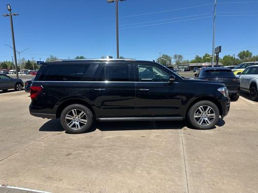 Black Metallic 2024 Ford Expedition Max Limited