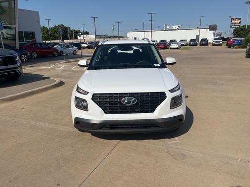 2020 Hyundai VENUE SEL