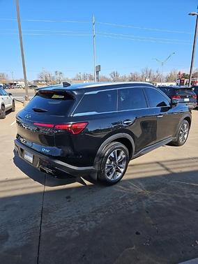 2024 INFINITI QX60 Luxe