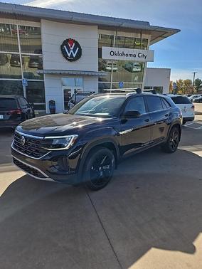 2026 Volkswagen Atlas Cross Sport 2.0T SE