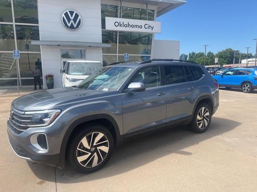 2024 Volkswagen Atlas 2.0T SE