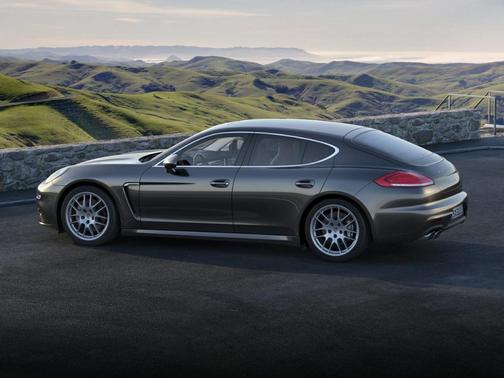 Black 2014 Porsche Panamera 2
