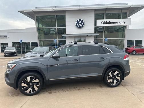 2025 Volkswagen Atlas Cross Sport 2.0T SEL
