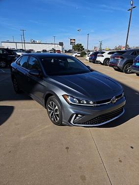 2025 Volkswagen Jetta 1.5T S