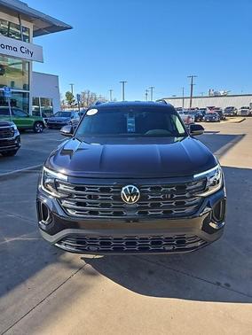 2024 Volkswagen Atlas 2.0T SE