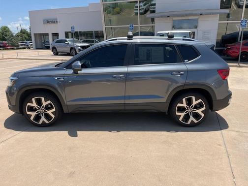 2022 Volkswagen Taos 1.5T SEL