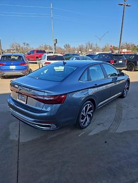 2025 Volkswagen Jetta 1.5T SEL