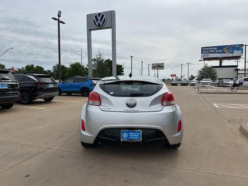 Ironman Silver 2016 Hyundai Veloster Base