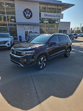 2024 Volkswagen Taos 1.5T SE