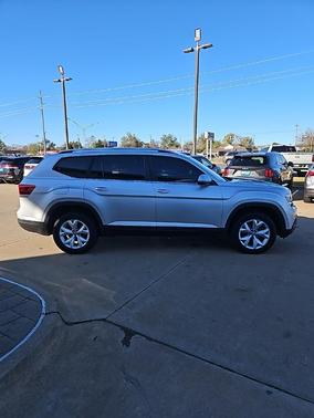 2019 Volkswagen Atlas 3.6L SE w/Technology