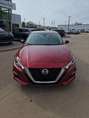 2021 Nissan Altima 2.0 SR