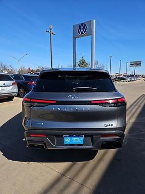 2024 INFINITI QX60 Luxe
