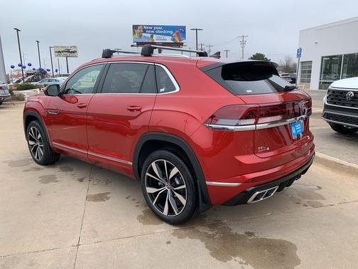 2025 Volkswagen Atlas Cross Sport 2.0T SEL Premium R-Line
