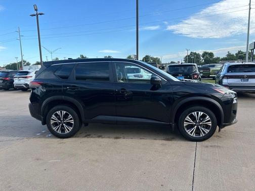 Super Black 2023 Nissan Rogue SV