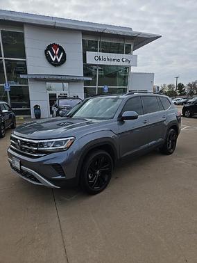 2023 Volkswagen Atlas 3.6L SE w/Technology
