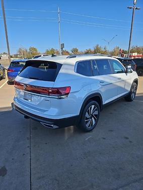 2026 Volkswagen Atlas 2.0T SEL