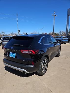 2025 Ford Escape Platinum