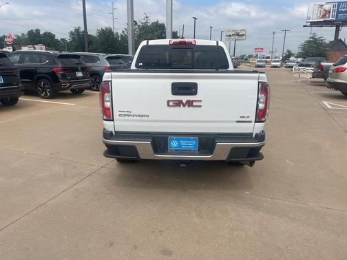 2016 GMC Canyon SLT