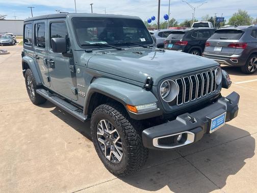 2024 Jeep Wrangler Sahara