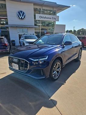 2022 Audi Q8 55 Premium Plus