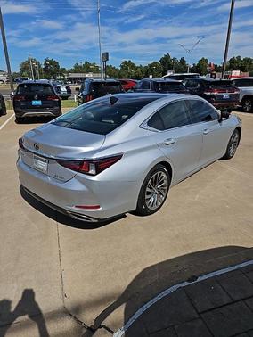 2019 Lexus ES 350 Ultra Luxury