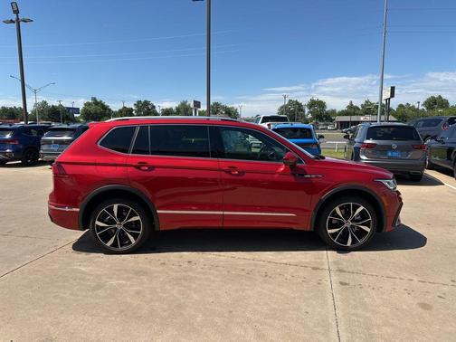 Kings Red 2024 Volkswagen Tiguan 2.0T SEL R-Line