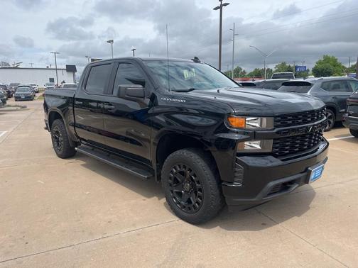 2019 Chevrolet Silverado 1500 Custom