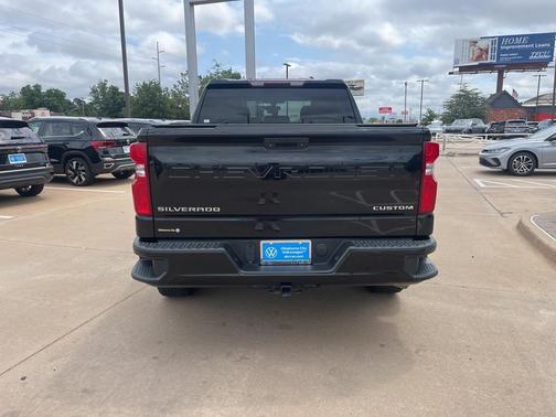 2019 Chevrolet Silverado 1500 Custom