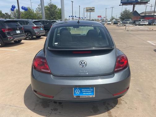 2019 Volkswagen Beetle 2.0T S