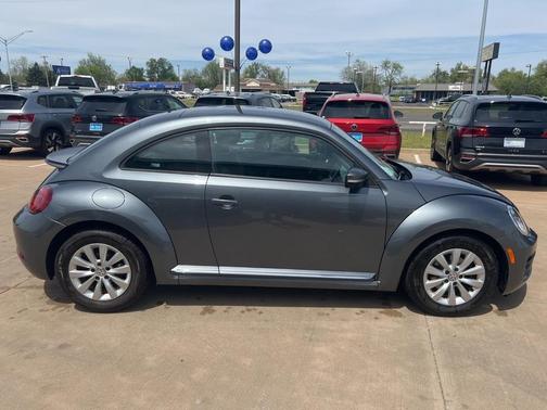 2019 Volkswagen Beetle 2.0T S