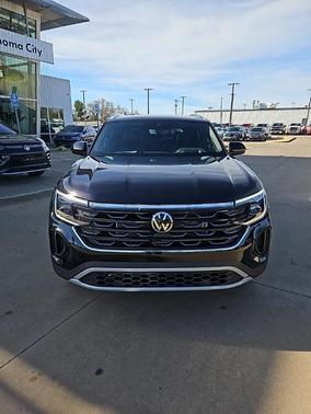 2026 Volkswagen Atlas Cross Sport 2.0T SEL