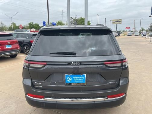 2024 Jeep Grand Cherokee Laredo