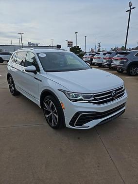 2024 Volkswagen Tiguan 2.0T SEL R-Line