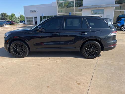 2023 Lincoln Aviator Reserve AWD