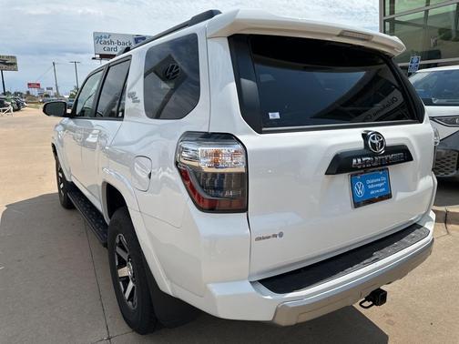 2024 Toyota 4Runner TRD Off Road