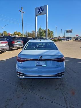 2026 Volkswagen Jetta 1.5T SEL