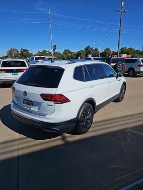2024 Volkswagen Tiguan 2.0T SE