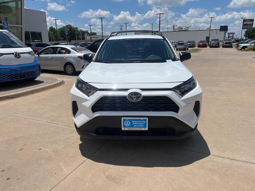 2019 Toyota RAV4 Hybrid LE