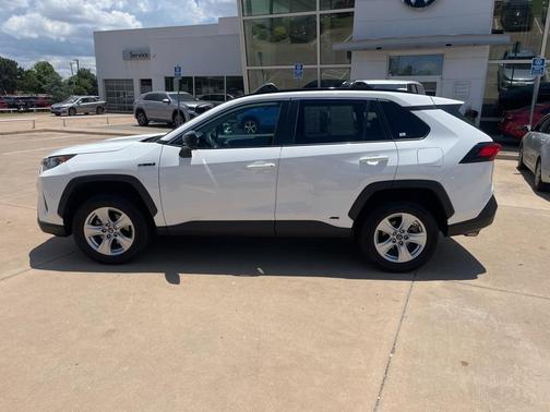 2019 Toyota RAV4 Hybrid LE